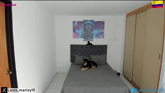 Snapshot of Louis_marley__ chatting on 02-13-25, 08:13 Louis marley online show from 02-13-25, 08:13