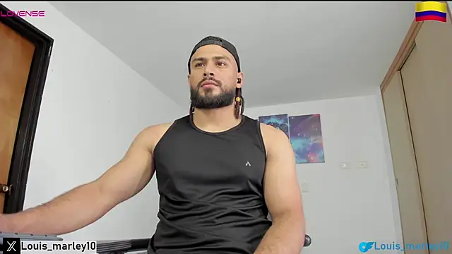 Snapshot of Louis_marley__ chatting on 03-21-25, 10:39 Louis marley online show from 03-21-25, 10:39