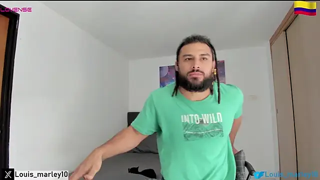 Snapshot of Louis_marley__ chatting on 09-24-25, 03:04 Louis marley online show from 09-24-25, 03:04