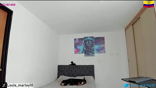 Snapshot of Louis_marley__ chatting on 10-21-25, 03:57 Louis marley online show from 10-21-25, 03:57