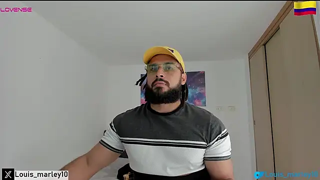 Snapshot of Louis_marley__ chatting on 10-28-25, 04:09 Louis marley online show from 10-28-25, 04:09