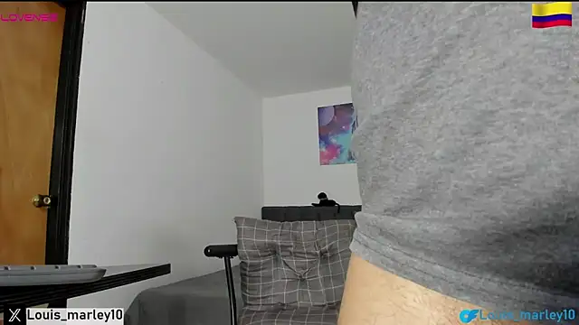 Snapshot of Louis_marley__ chatting on 11-21-25, 02:54 Louis marley online show from 11-21-25, 02:54