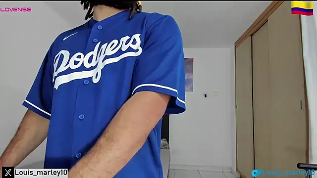 Snapshot of Louis_marley__ chatting on 12-01-25, 09:31 Louis marley online show from 12-01-25, 09:31