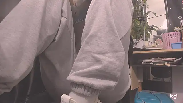 MYFAVOURITESTRAGER online show from 02-11-25, 03:50