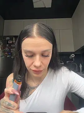 Queen of pain online show from 03-24-26, 07:24