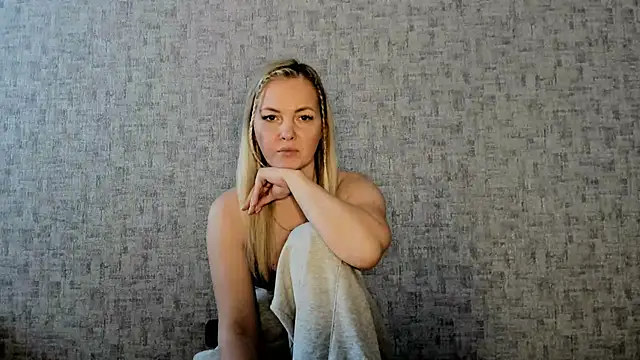 iam Venus online show from 02-23-26, 11:51