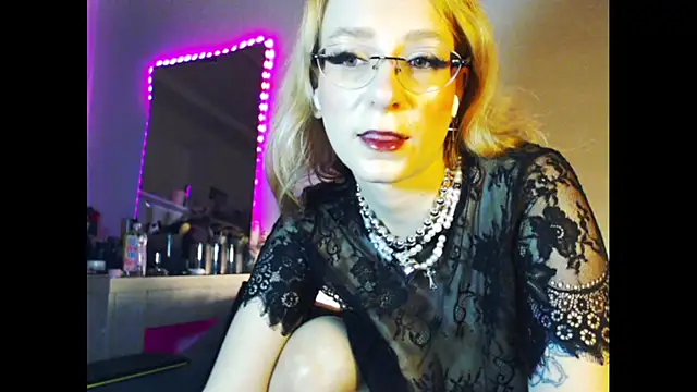 welliza online show from 01-10-25, 10:57