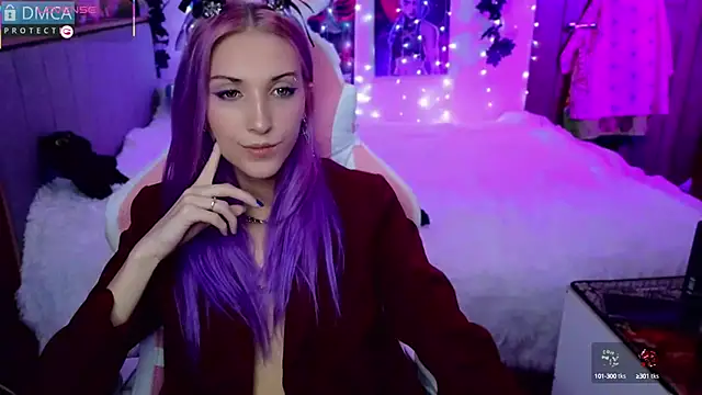 Snapshot of Violet_Noir chatting on 01-20-25, 09:35 Violet Noir online show from 01-20-25, 09:35