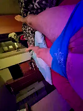 mohton online show from 10-31-25, 08:10