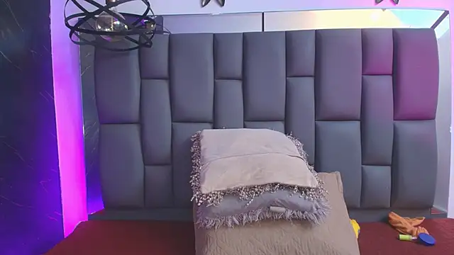  MiaBrown  online show from 01-09-26, 12:08