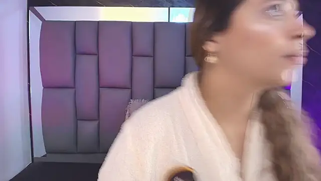  MiaBrown  online show from 02-05-26, 12:10