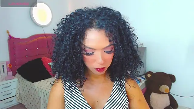 Tanedra collings online show from 05-09-26, 02:06