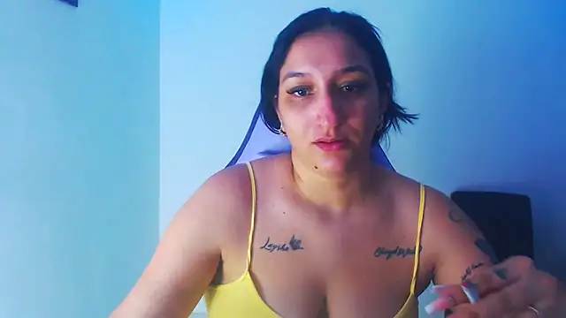 Snapshot of liz_dirty chatting on 11-27-25, 10:12 liz dirty online show from 11-27-25, 10:12