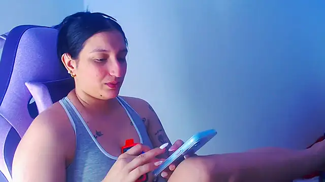 Snapshot of liz_dirty chatting on 01-09-26, 10:55 liz dirty online show from 01-09-26, 10:55