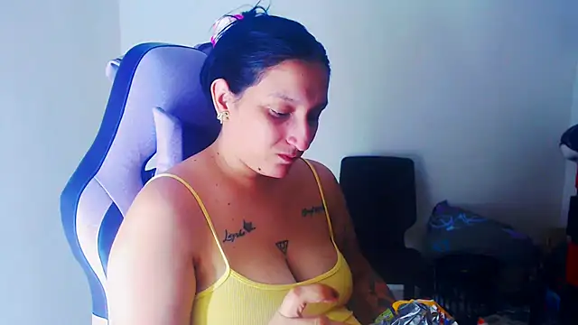 liz dirty online show from 07-18-26, 10:35