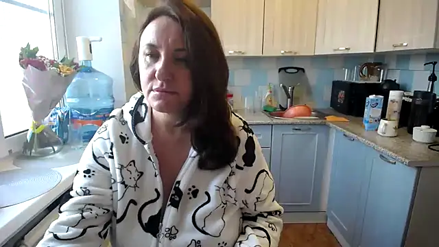 DonnaMagdalena online show from 01-04-25, 09:21