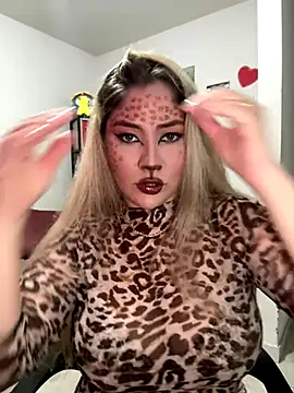 Celestedubois online show from 10-31-25, 08:43