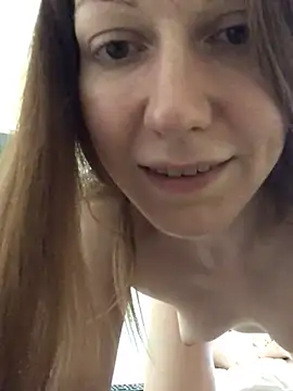 Snapshot of _Sweet_Love_ chatting on 06-22-26, 01:19 Sweet Love online show from 06-22-26, 01:19