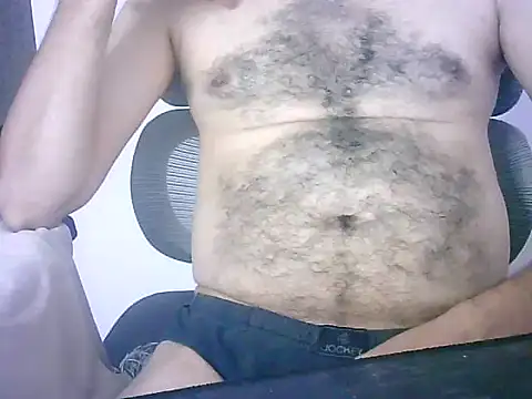 Snapshot of mrose8080 chatting on 10-03-25, 07:00 mrose8080 online show from 10-03-25, 07:00