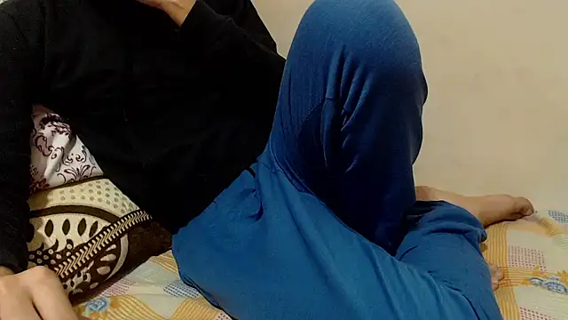 Alexdelarge323 online show from 11-14-25, 12:04