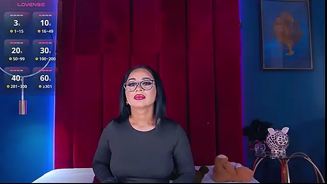 MadyLuxxx online show from 02-13-26, 07:21