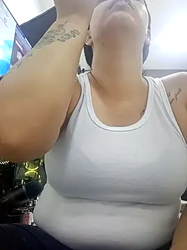 Snapshot of MariaGaitan chatting on 11-21-25, 07:01 MariaGaitan online show from 11-21-25, 07:01