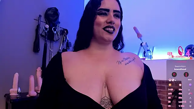 Snapshot of MariaGaitan chatting on 12-13-25, 07:53 MariaGaitan online show from 12-13-25, 07:53