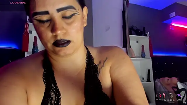 Snapshot of MariaGaitan chatting on 06-25-26, 05:06 MariaGaitan online show from 06-25-26, 05:06