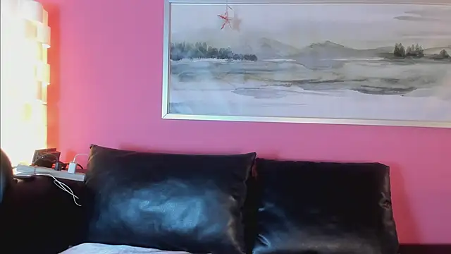 Tiffanysurez  online show from 01-15-26, 08:34