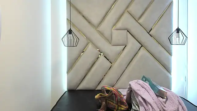 nalalye cruzz  online show from 03-12-25, 03:13