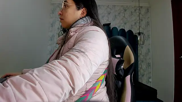 Snapshot of nalalye_cruzz_ chatting on 01-17-26, 02:49 nalalye cruzz online show from 01-17-26, 02:49