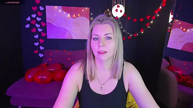 Annie Light online show from 02-15-25, 05:41