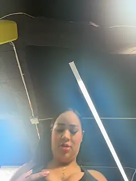 Luisa Fernandaa online show from 02-25-26, 05:55