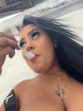 Luisa Fernandaa online show from 04-11-26, 09:52