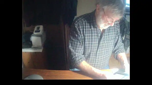 terrybare online show from 12-20-25, 02:57