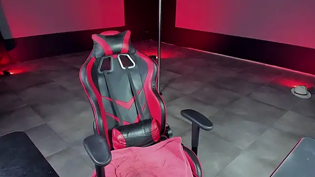 dirty-boss online show from 02-14-25, 04:37