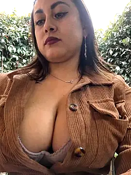 Snapshot of Oryk___ chatting on 11-26-25, 05:58 Oryk online show from 11-26-25, 05:58