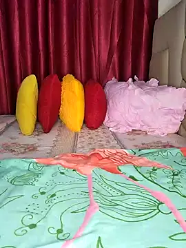 NicRaisaa online show from 04-26-26, 04:43