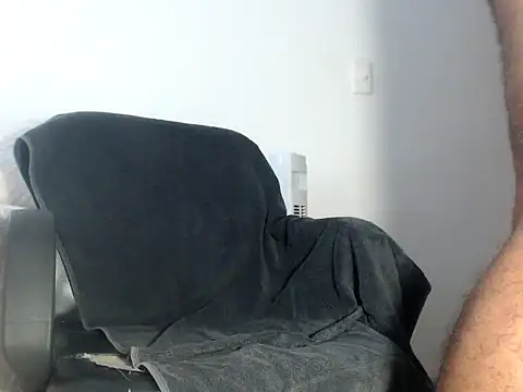 Snapshot of bigpleasure_ chatting on 01-11-25, 01:32 bigpleasure  online show from 01-11-25, 01:32