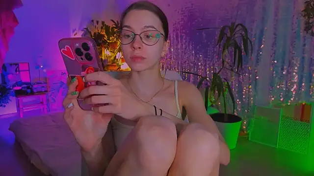 poli   online show from 02-27-26, 03:45