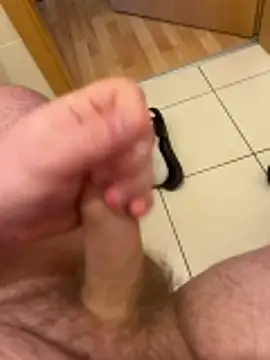 Snapshot of Cozqhh chatting on 03-12-26, 01:28 Cozqhh online show from 03-12-26, 01:28