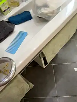 Snapshot of Cozqhh chatting on 03-22-26, 12:08 Cozqhh online show from 03-22-26, 12:08