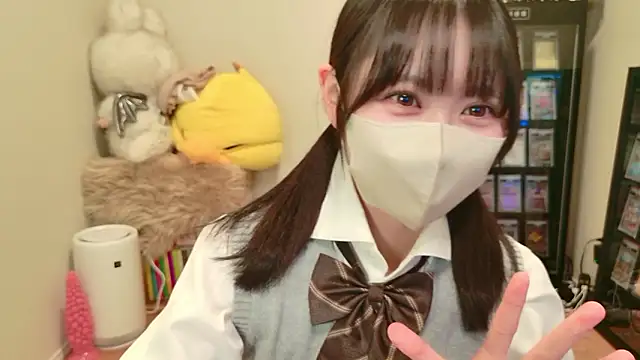 Snapshot of HIKARI_x0 chatting on 03-31-26, 02:28 HIKARI x0 online show from 03-31-26, 02:28