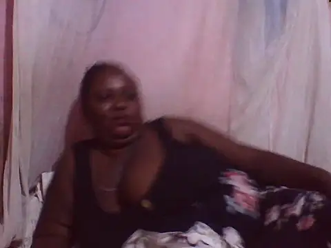 Snapshot of big_clits chatting on 09-27-25, 07:30 big clits online show from 09-27-25, 07:30