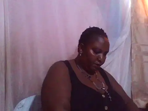 Snapshot of big_clits chatting on 10-13-25, 01:44 big clits online show from 10-13-25, 01:44