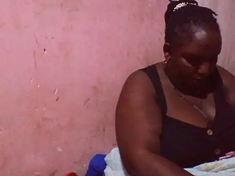 Snapshot of big_clits chatting on 11-04-25, 03:05 big clits online show from 11-04-25, 03:05