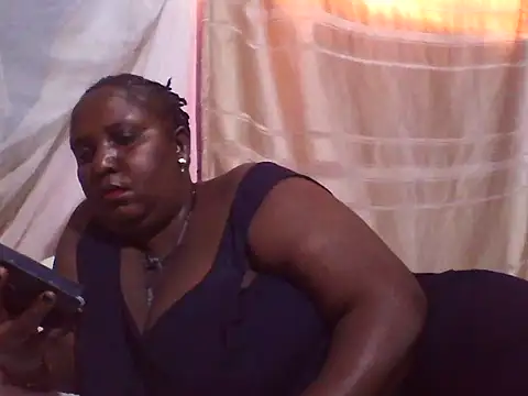 Snapshot of big_clits chatting on 11-05-25, 07:41 big clits online show from 11-05-25, 07:41