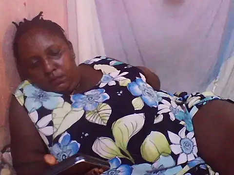 Snapshot of big_clits chatting on 01-09-26, 01:58 big clits online show from 01-09-26, 01:58