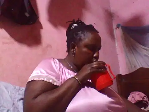 Snapshot of big_clits chatting on 03-07-26, 07:27 big clits online show from 03-07-26, 07:27