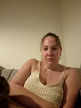 Wisie Cutie online show from 01-05-25, 09:36